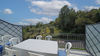 Wohnung mit zwei Terrassen und zwei überdachten Stellplätzen in einer Wohnanlage mit Pool in Manerba del Garda