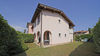 End-of-terrace two-bedroom apartment with large garden and garage in Manerba del Garda 