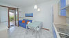 Trilocale al piano terra in residence con piscina a Manerba del Garda