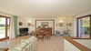 Elegant three-room apartment with private garden in Soiano del Lago