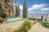 Bright detached villa with swimming pool for sale in Gardone Riviera