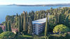 Two-room flat with private balcony, in residence with swimming pool, in Gardone Riviera for sale