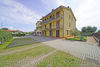 Bright two-room apartment with balcony and parking space for sale in San Felice del Benaco