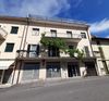Portion of house to be renovated in Salò center for Sale