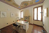 Two-room apartment with frescoes for sale in the historic centre of Salò
