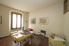 Spacious two-room apartment with appurtenant rooms for sale in the historic centre of Salò