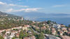 Spacious three-room flat with terrace and parking, just a short walk from the lake, in Salò for sale