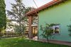 Peschiera del Garda, detached house in a residential complex with a swimming pool for sale