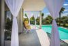 Sirmione, Punta Grò, end-of-terrace villa with a private pool, just a few metres from the lake, for sale