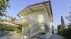 Sirmione, Single villa with swimming pool for sale