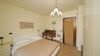 Sirmione, Colombare. Central, renovated three-room apartment for sale