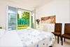 Sirmione, Colombare. Three-room apartment with private garden for sale