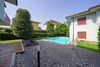 Sirmione, Colombare. Ground floor studio with swimming pool for sale