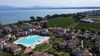 Peschiera del Garda, elegant Three-Room Apartment with Private Garden 