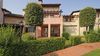 Peschiera del Garda, elegant Three-Room Apartment with Private Garden 