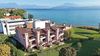 Sirmione, Colombare, lakefront two-room apartment with swimming pool and garage for sale