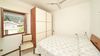 Semi-Detached House with Private Courtyard Just Steps from the Lake