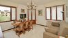 Semi-Detached House with Private Courtyard Just Steps from the Lake