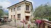 Semi-Detached House with Private Courtyard Just Steps from the Lake