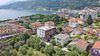 Semi-Detached House with Private Courtyard Just Steps from the Lake